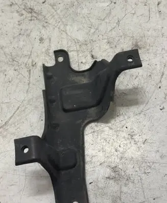 Porsche Panamera (971) Bumper support mounting bracket corner 971907455A 09W18 HC380LA