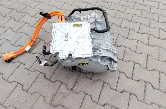 Volvo EX30 Electric car motor 80017477