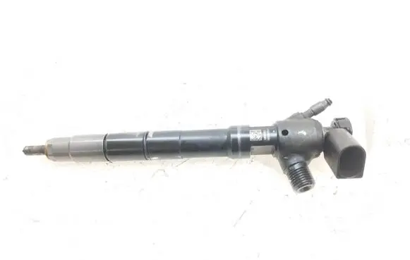 Skoda Octavia Mk3 (5E) Fuel injector 04L130277D 28370681 5064MJ03R25