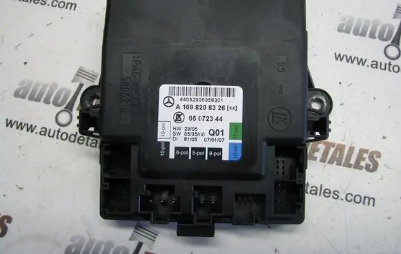 Mercedes-Benz A W169 Door control unit/module A1698208326