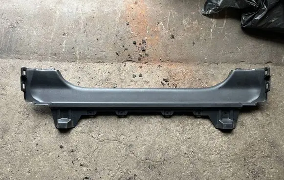Nissan 370Z Other trunk/boot trim element 799001EA0A