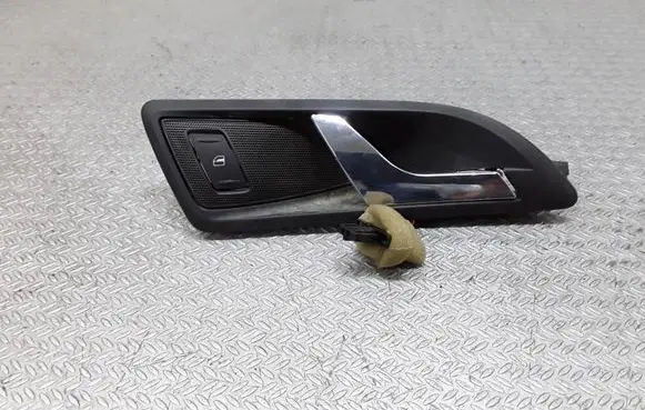 Skoda Octavia Mk2 (1Z) Rear door interior handle 1Z0839248