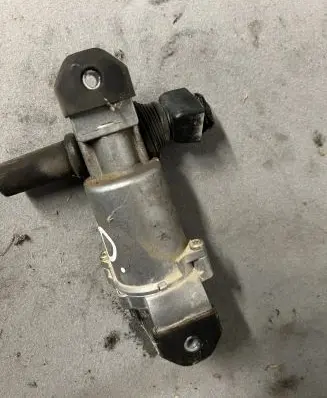 Mercedes-Benz ML W163 Vent window/glass motor A1638201442