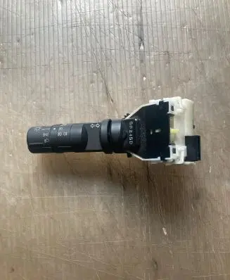 Nissan Qashqai Indicator stalk NILES14425 14425