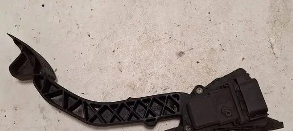 Ford Focus C-MAX Accelerator throttle pedal PPGF50 42021R