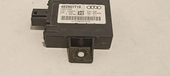 Audi A8 S8 D3 4E Alarm control unit/module 4E0907719
