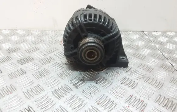 Volvo S60 Generator/alternator 8676489 0124525029