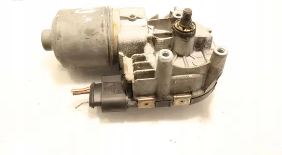 Volkswagen Golf V Wiper motor 1397220501