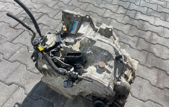 Volvo V70 Automatic gearbox 9482025