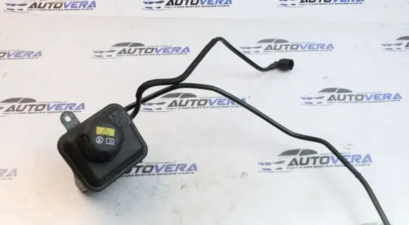 BMW M5 Coolant expansion tank/reservoir 2284880