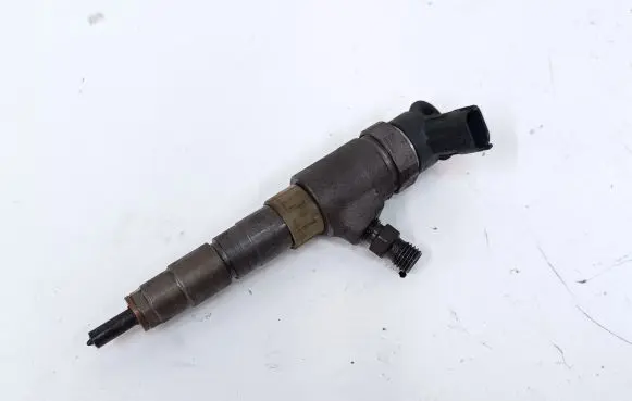 Ford Mondeo MK V Fuel injector CV6Q9F593AA 0445110489