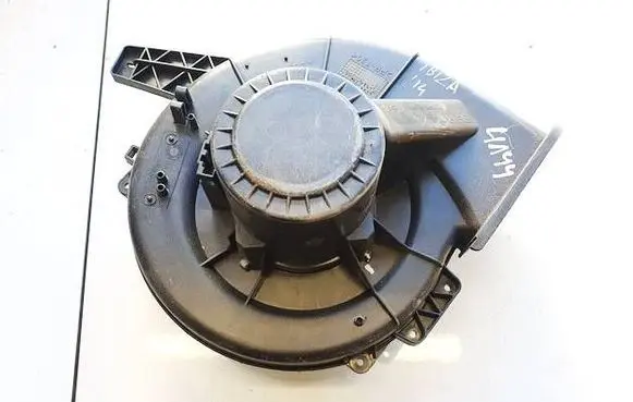 Seat Ibiza IV (6J,6P) Heater fan/blower 6r1819015 y1551