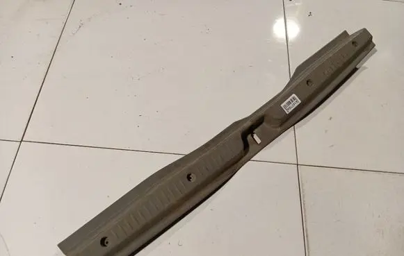 Other trunk/boot trim element