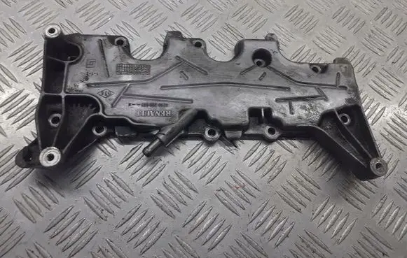 Renault Scenic II - Grand scenic II Rocker cam cover 8200200991