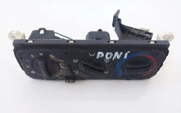 Hyundai Pony Climate control unit
