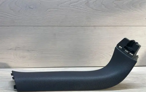 Volkswagen Sharan Tailgate/trunk side cover trim 7N0867703
