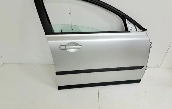 Volvo V50 Front door