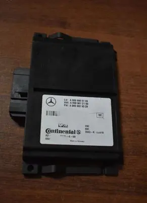 Mercedes-Benz E W213 Trunk lid opening control unit A0009005109555255