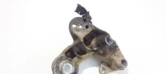 Audi A4 S4 B6 8E 8H Engine mounting bracket 8e0199352f
