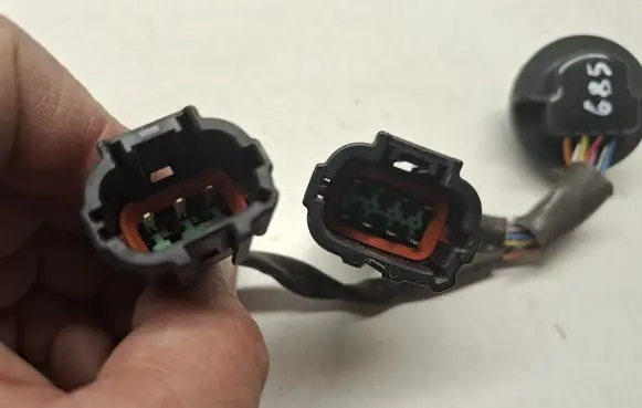 Maserati Ghibli Headlight/headlamp wiring loom/harness 