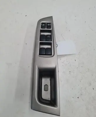 Subaru Forester SH Electric window control switch