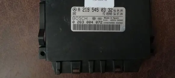 Mercedes-Benz CLS C219 Parking PDC control unit/module A2195450332