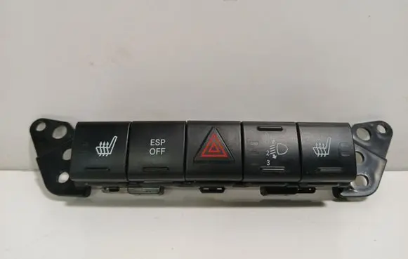 Jeep Patriot A set of switches P04602726AD