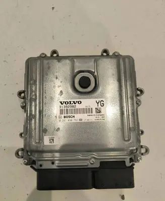 Volvo XC60 Engine control unit/module 31392982 0281030782 1039S76700