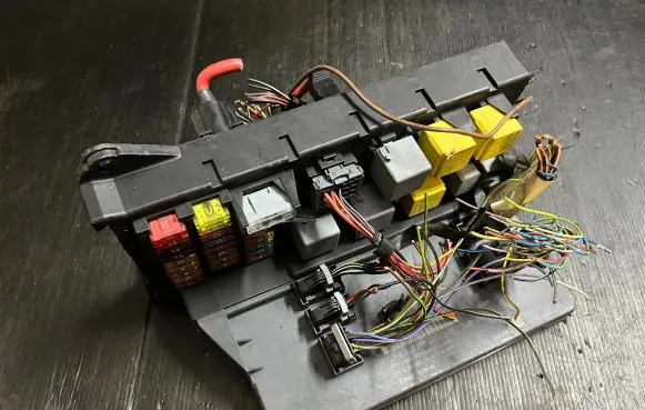 Mercedes-Benz Sprinter W906 Comfort/convenience module A9065452101 A9064420400