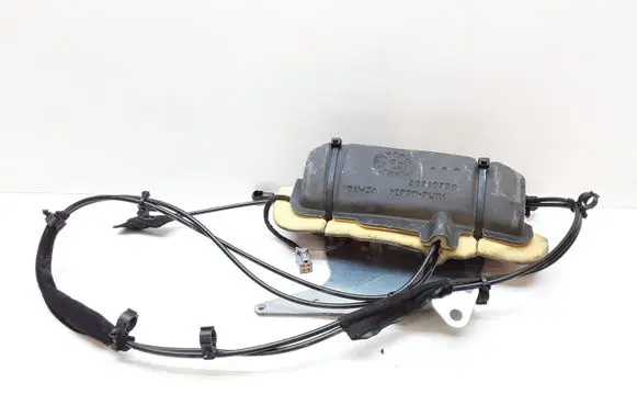 Volvo V70 Tailgate hydraulic set LA182571CEL5 31218393