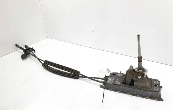 Volkswagen Golf V Gear shift cable linkage 1K0711049BP