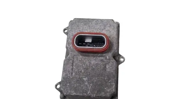 Mercedes-Benz Sprinter W906 Headlight ballast module Xenon A0028202426 5DF00827900