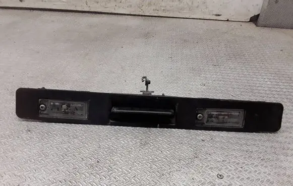Volvo V70 Trunk door license plate light bar