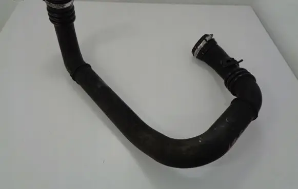 Opel Movano B Intercooler hose/pipe 8200560052
