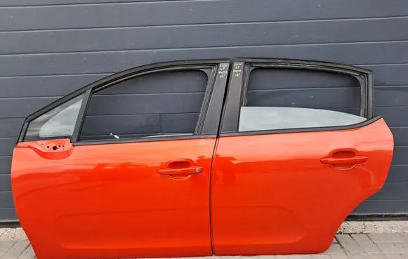 Citroen C3 Front door 