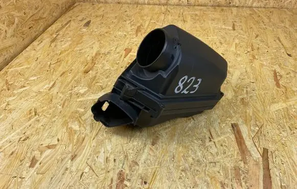 BMW M4 G82 G83 Air filter box 8095806
