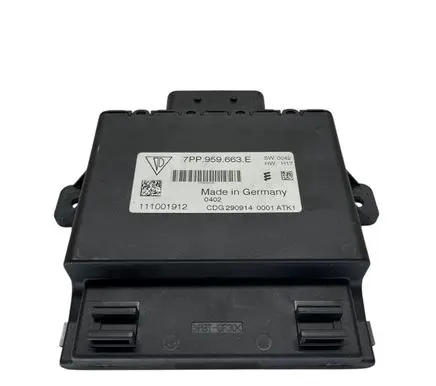 Porsche Cayenne (92A) Voltage converter/converter module 7PP959663E