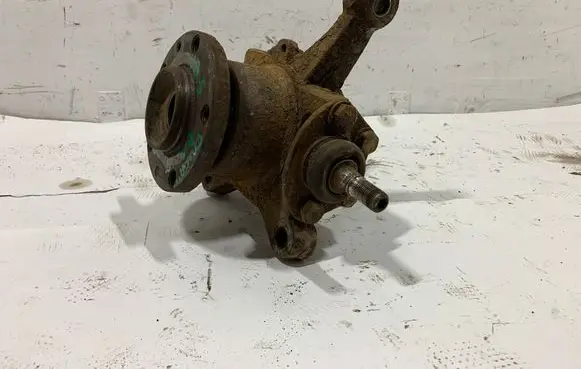 Fiat Ducato Front wheel hub spindle knuckle 1330868080