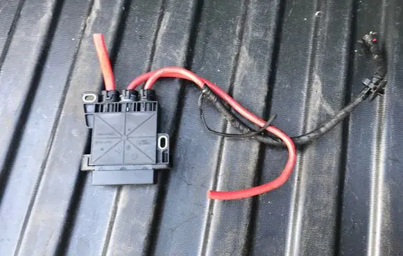 BMW 6 F12 F13 Current control relay 9153410 9153418 10688710