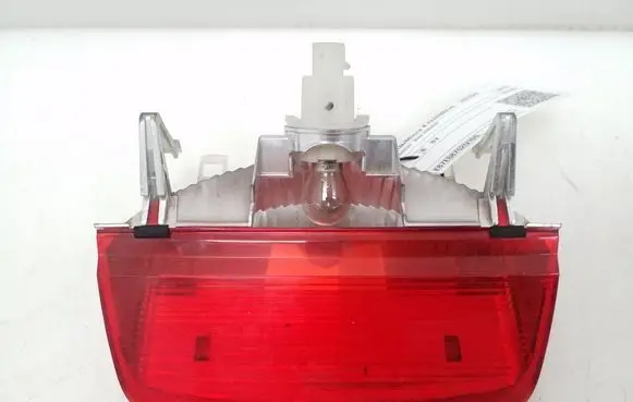 Nissan Micra Third/center stoplight 