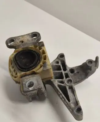 Renault Scenic III - Grand scenic III Engine mount bracket 2602011 326E28