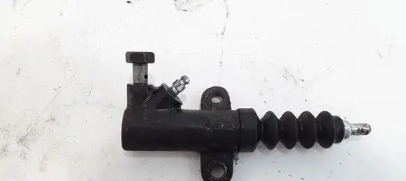 KIA Sorento Clutch slave cylinder 