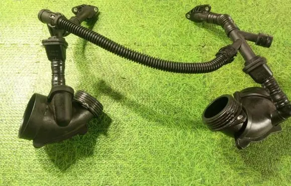 BMW X5M E70 other engine part 7589651 70361140