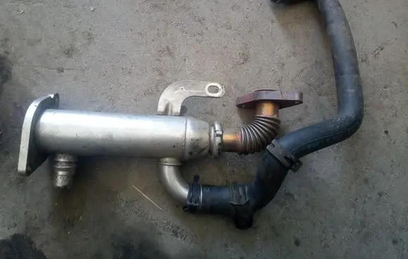 Ford S-MAX EGR valve cooler 9645689880