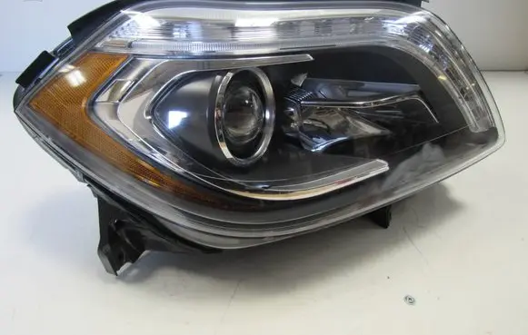 Mercedes-Benz GL X166 Headlight/headlamp A1668206061 A1669002800