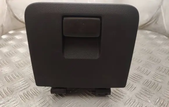 BMW X3 G01 Glove box B0400227 9364555