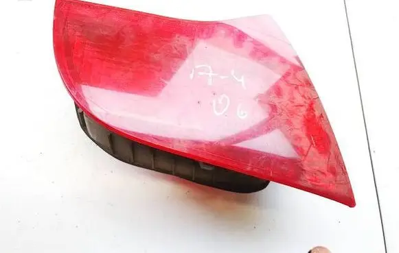 Audi A4 S4 B7 8E 8H Tailgate rear/tail lights 8E9945093A 484501