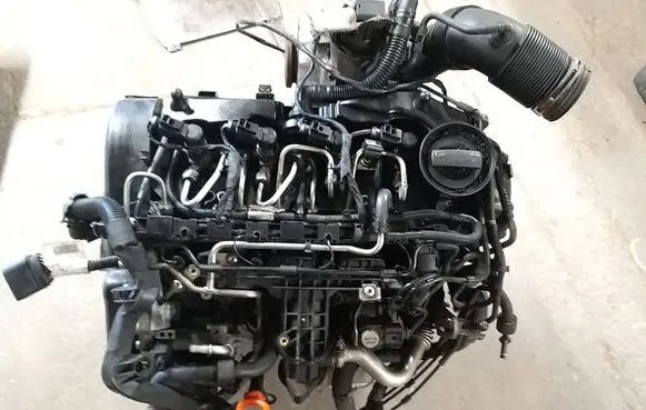 Volkswagen Polo V 6R Engine swap CAYA