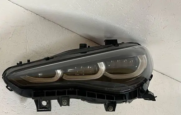 Headlight/headlamp