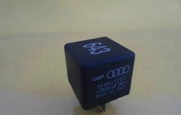Audi A6 S6 C6 4F Other relay 8K0951253